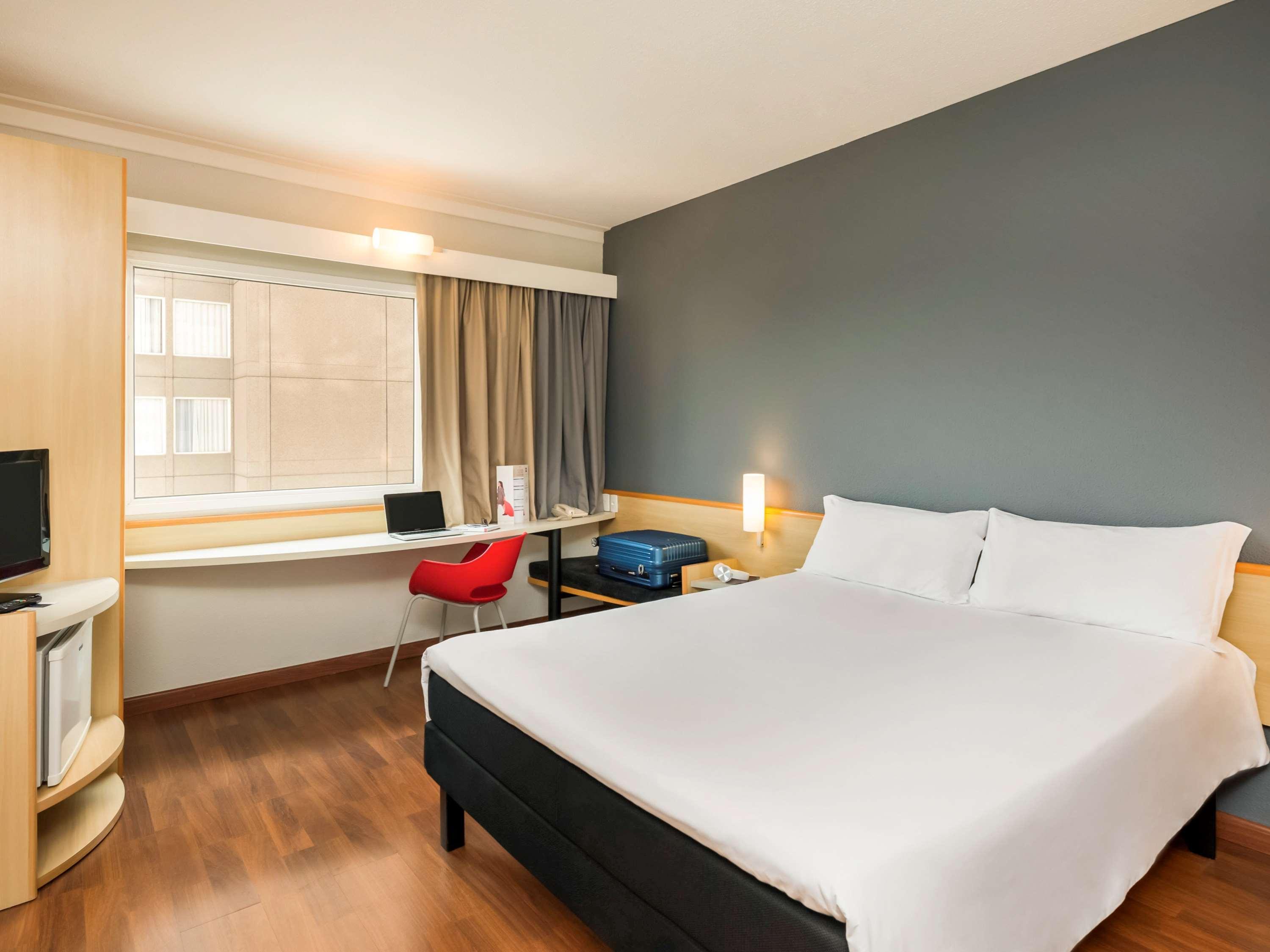 Ibis Campinas Hotel Кампинас Екстериор снимка