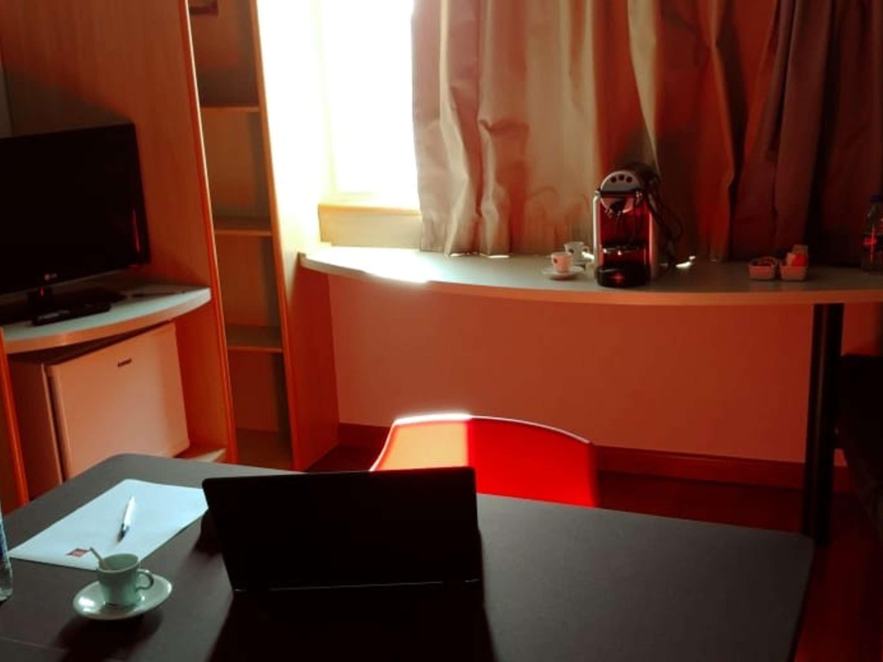 Ibis Campinas Hotel Кампинас Екстериор снимка