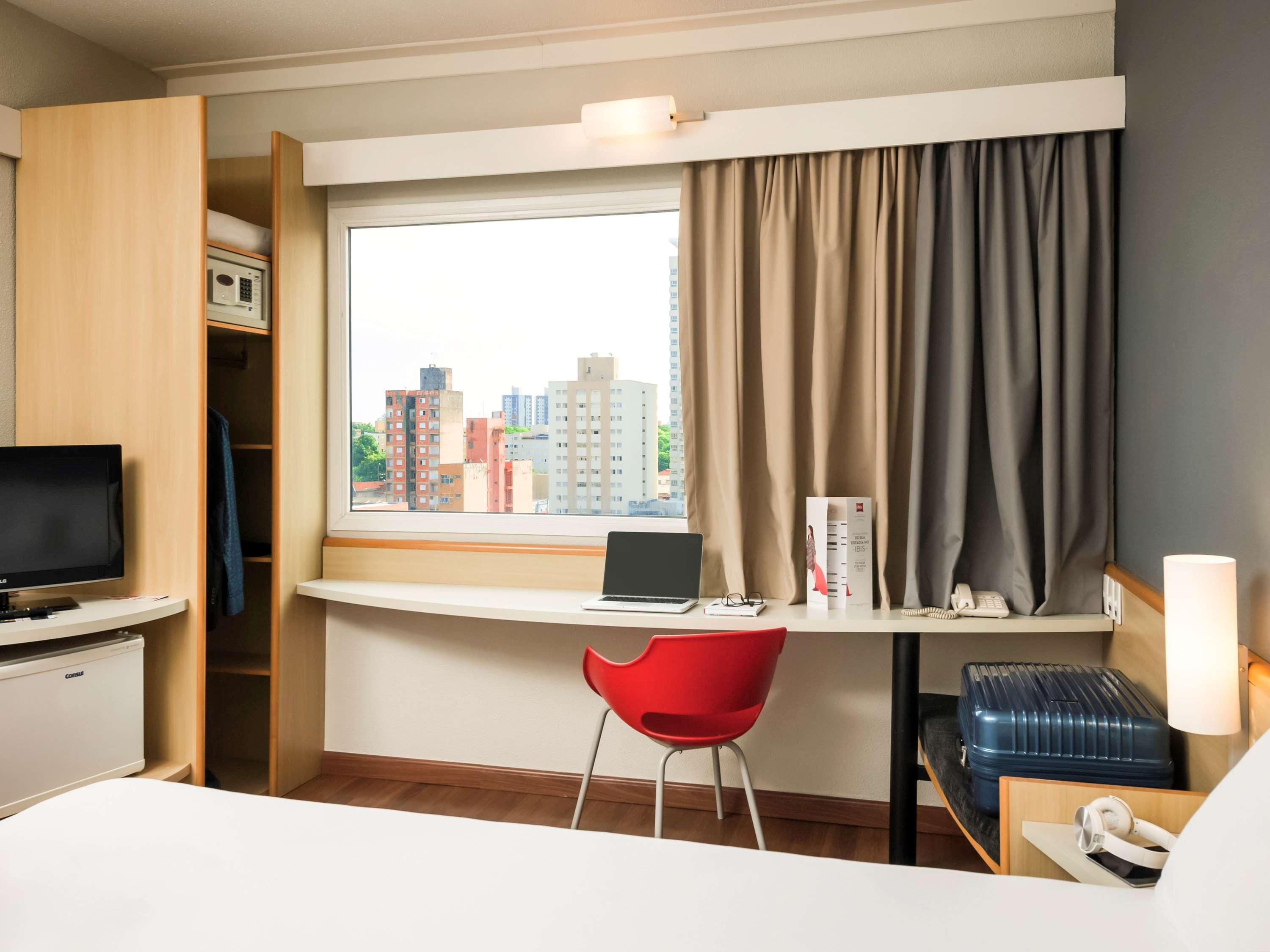 Ibis Campinas Hotel Кампинас Екстериор снимка