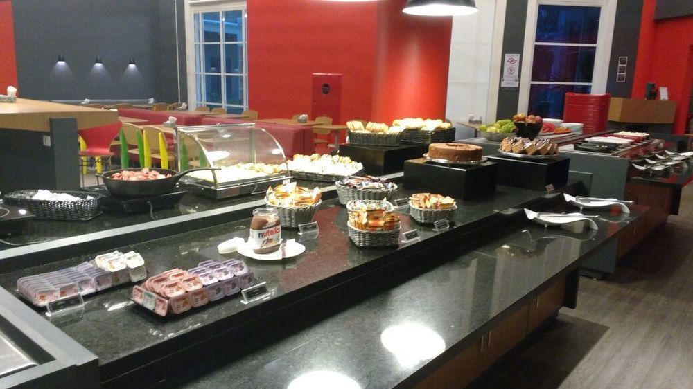 Ibis Campinas Hotel Кампинас Екстериор снимка
