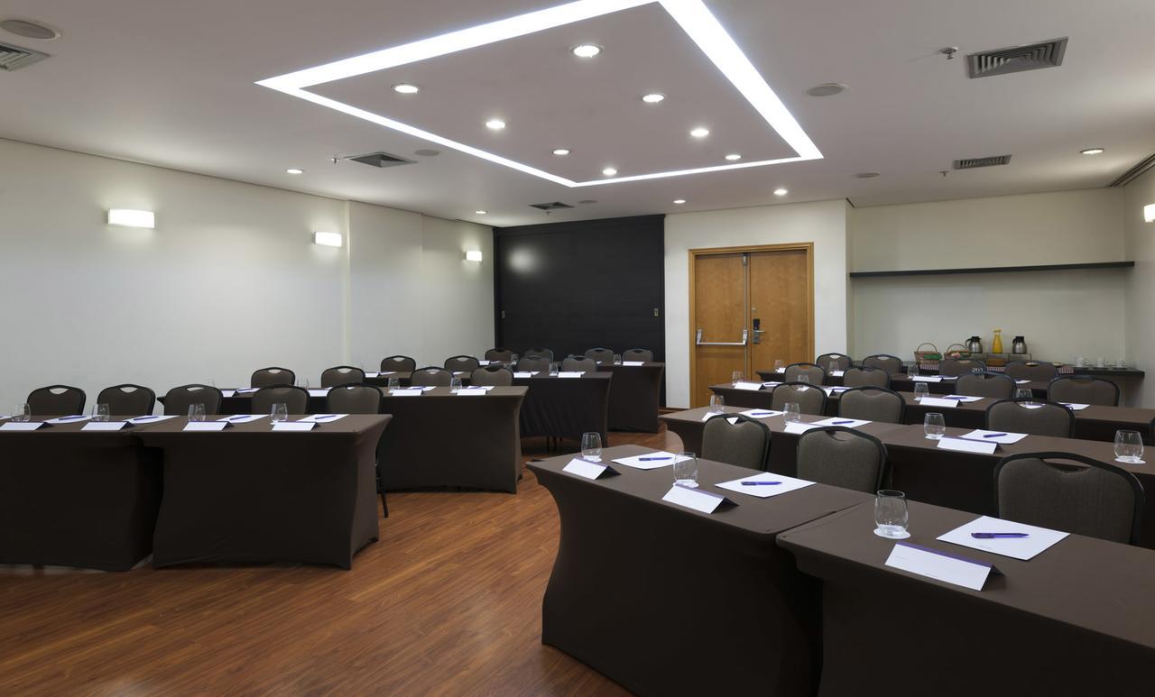Ibis Campinas Hotel Кампинас Екстериор снимка